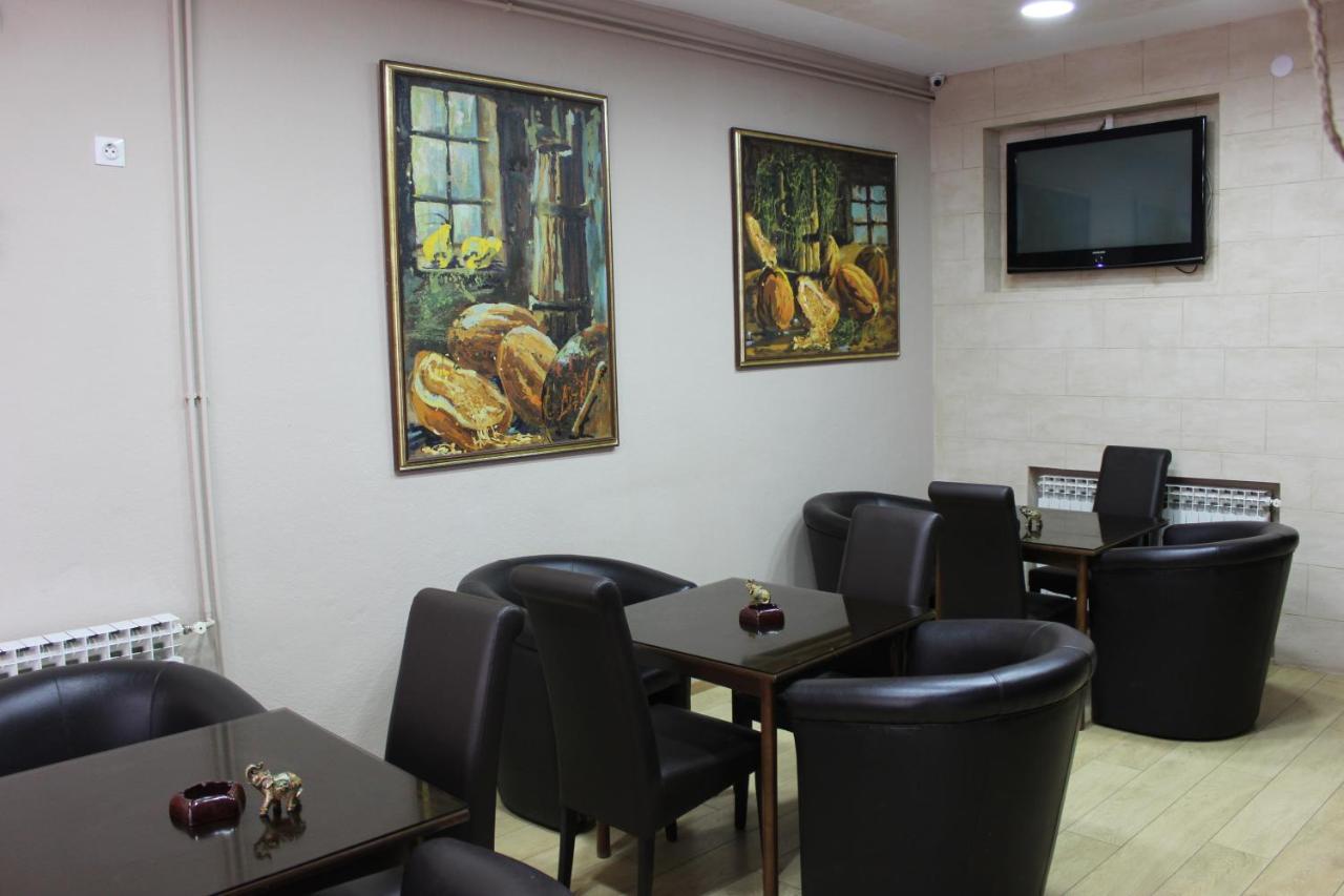 Hotel San เทรบินเย ภายนอก รูปภาพ