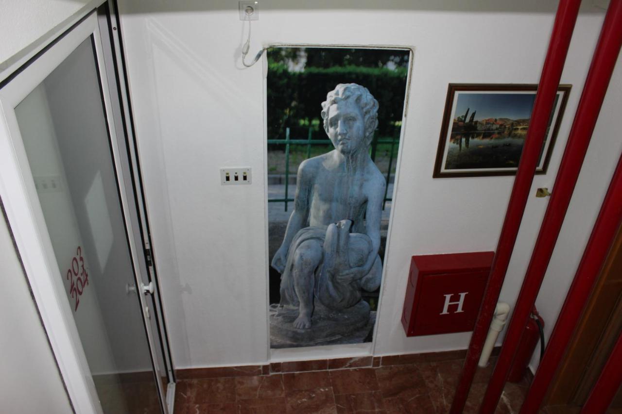 Hotel San เทรบินเย ภายนอก รูปภาพ